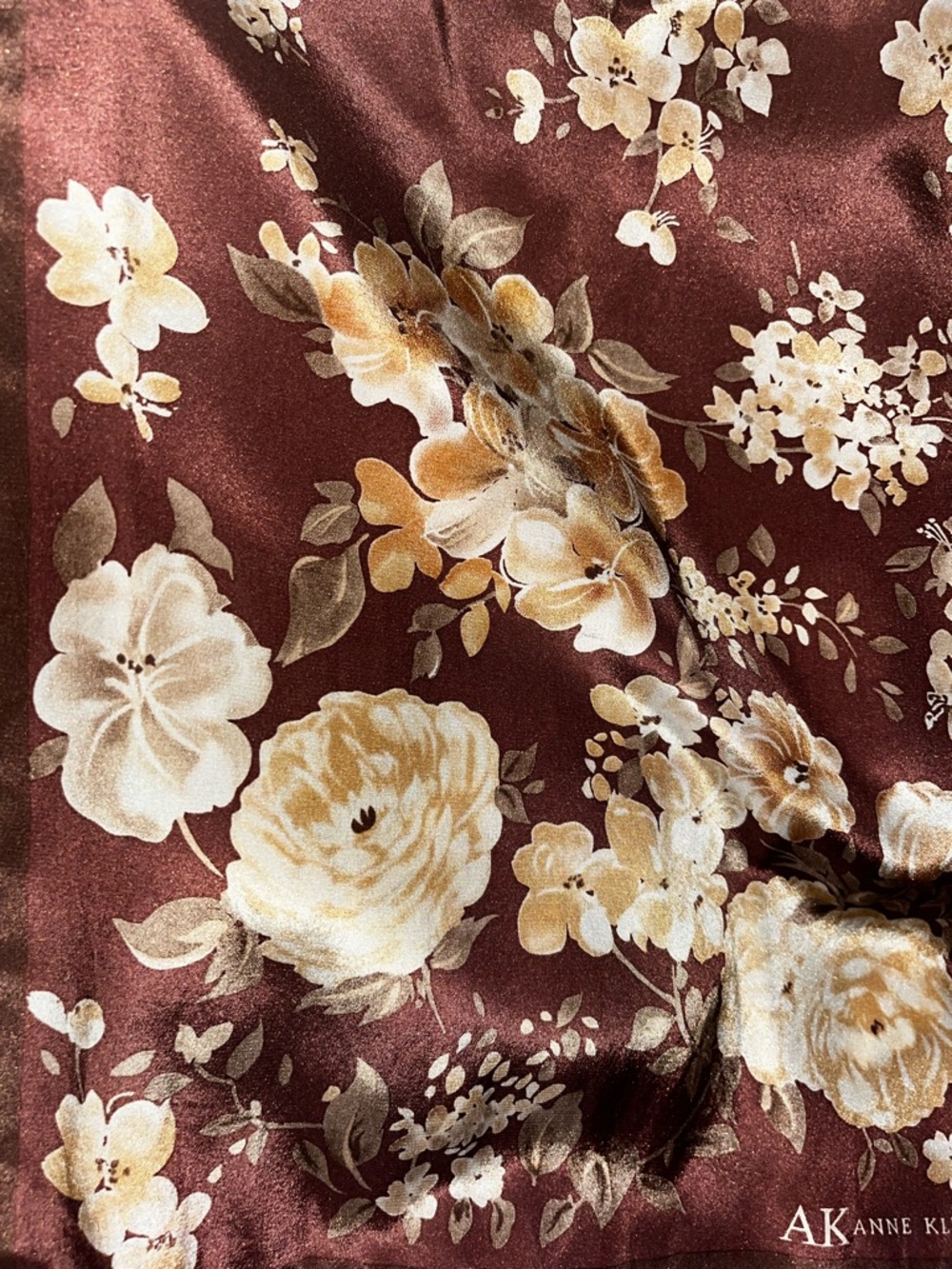 Oscar de la Renta & Ralph Lauren Silk Scarves. Over 10 available
